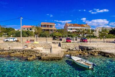 Apartments Ivan Sea View Lun