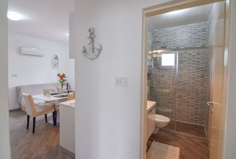 Podglavica Apartment Rental