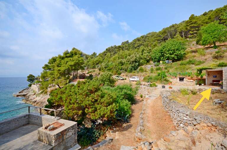 Gdinj Home Rental