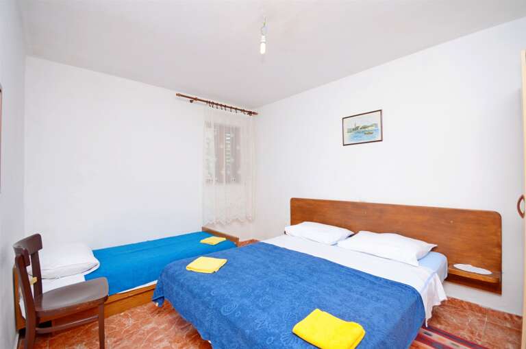 Gdinj Home Rental