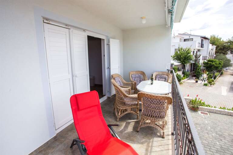 Okrug Gornji Apartment Rental