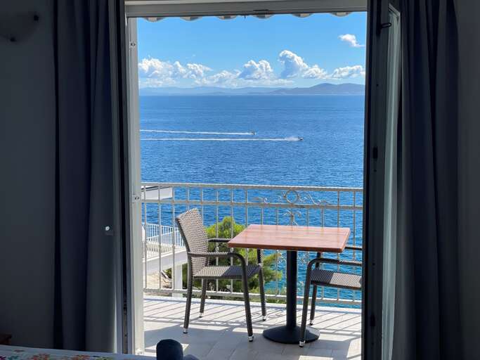Okrug Gornji Apartment Rental