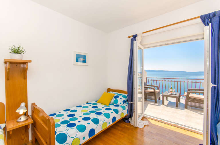 Okrug Gornji Apartment Rental