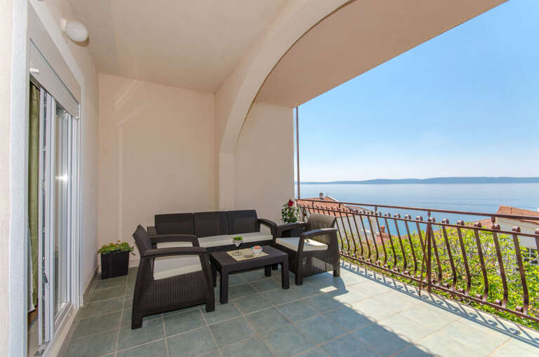 Okrug Gornji Apartment Rental