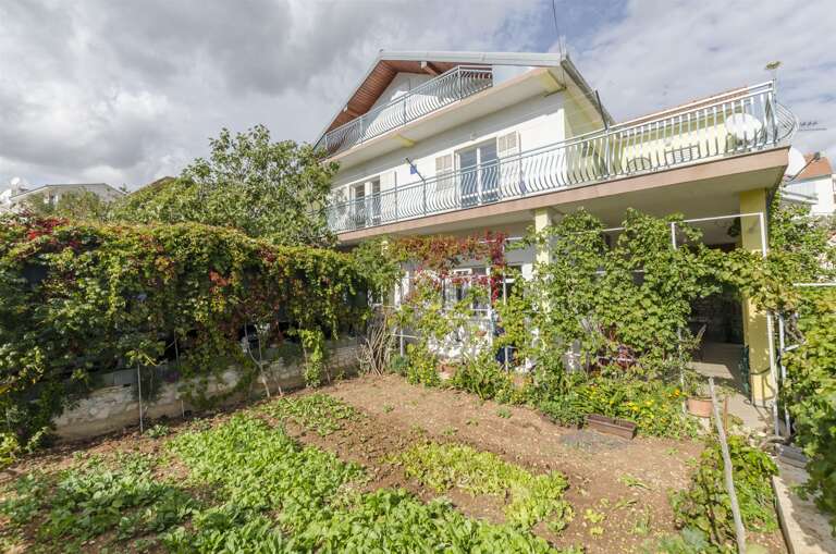 Marina Apartment Rental