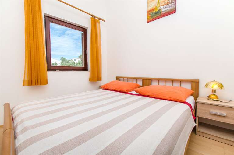 Lokva Rogoznica Apartment Rental