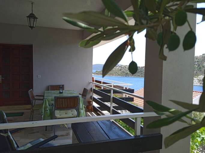 House Marica - 32451-K1