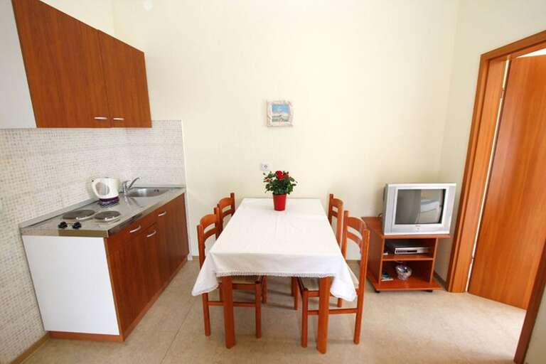 Mimice Apartment Rental