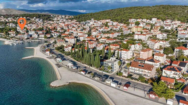 Okrug Gornji Apartment Rental