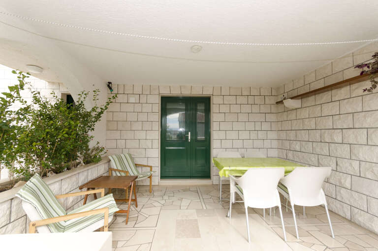 Bol Apartment Rental