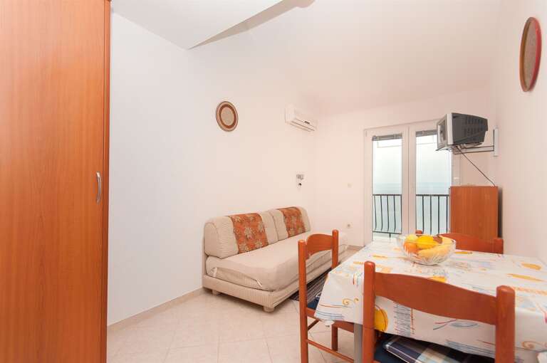 Krvavica Apartment Rental