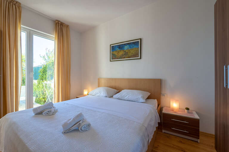 Zavala Apartment Rental