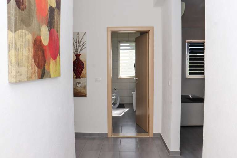 Zavala Apartment Rental