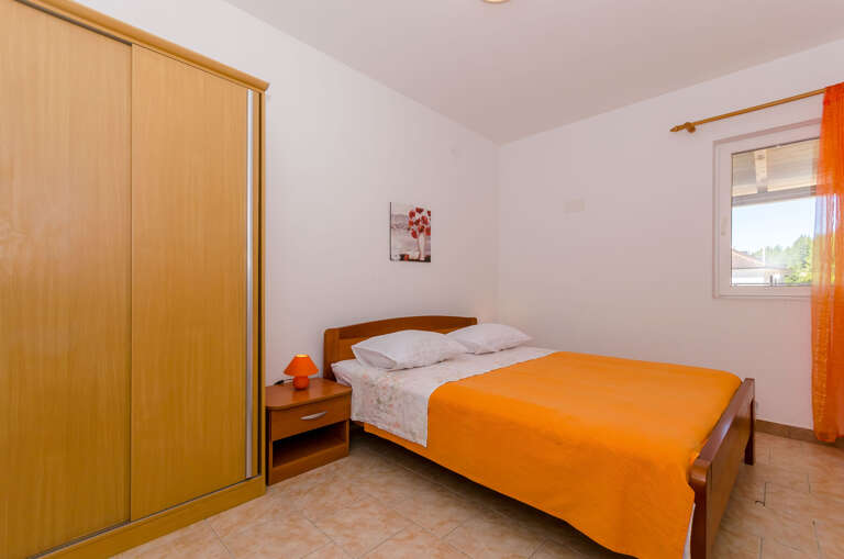 Ivan Dolac Apartment Rental