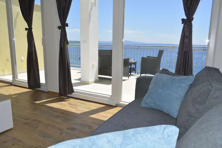 Ivan Dolac Apartment Rental