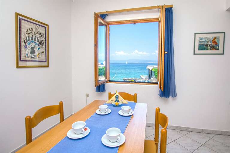 Sutivan Apartment Rental