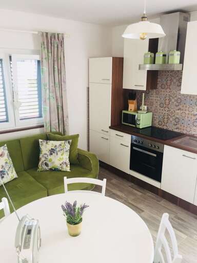 Sutivan Apartment Rental