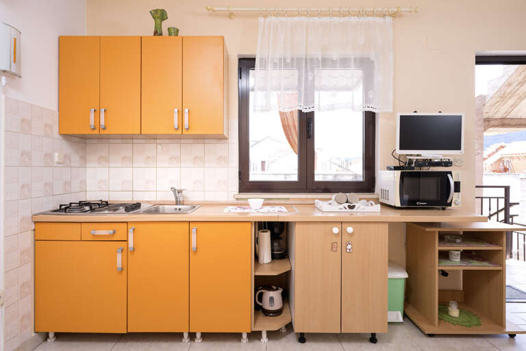 Stari Grad Apartment Rental