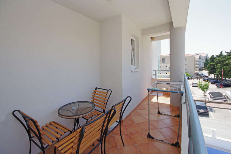 Makarska Apartment Rental