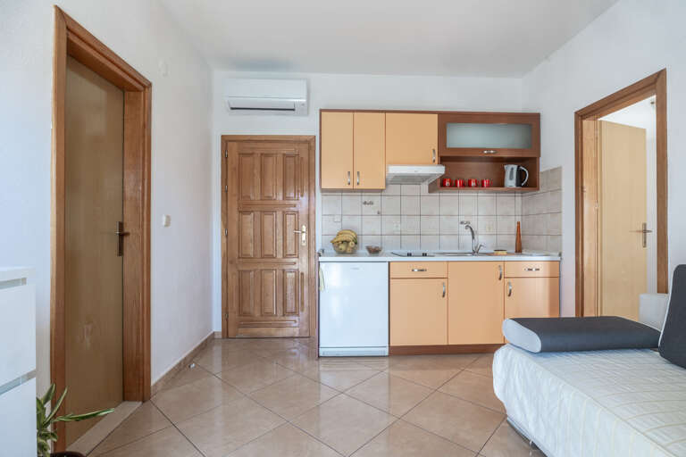 Makarska Apartment Rental