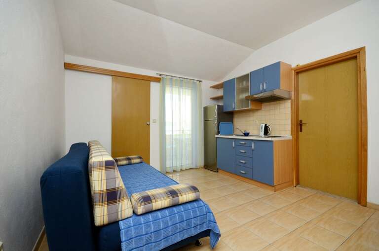 Makarska Apartment Rental