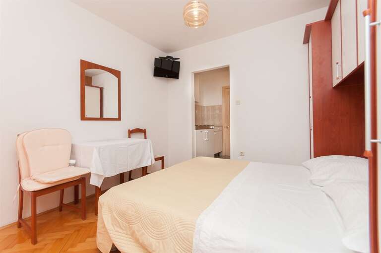 Makarska Apartment Rental