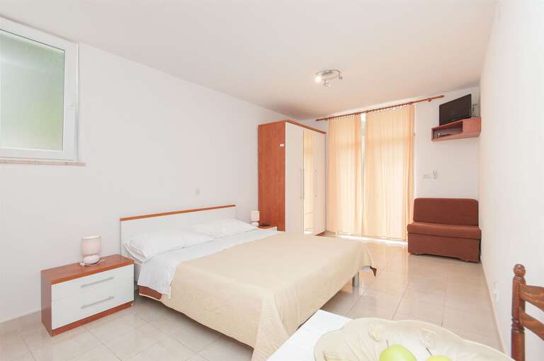 Makarska Apartment Rental