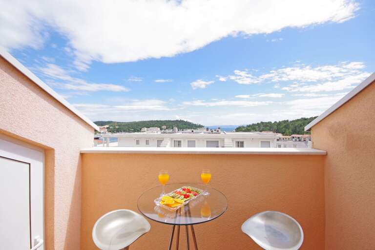 Makarska Apartment Rental