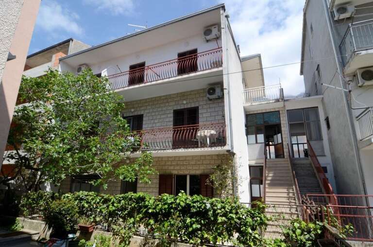 Makarska Apartment Rental