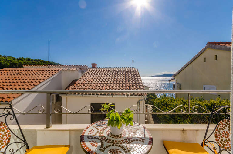 Okrug Gornji Apartment Rental