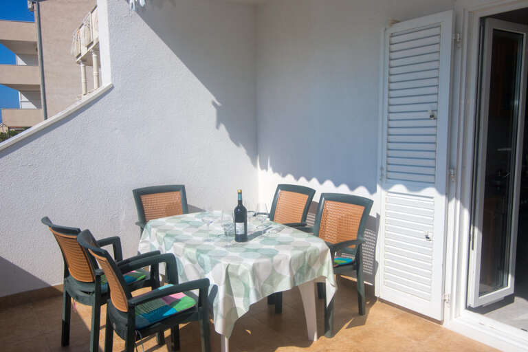 Okrug Gornji Apartment Rental
