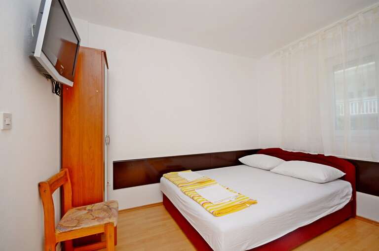 Gradac Apartment Rental