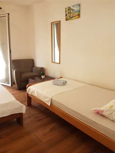 Bogomolje Apartment Rental