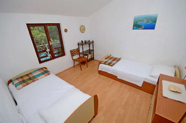 Vrboska Apartment Rental