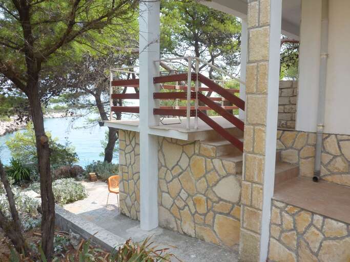 Vrboska Apartment Rental