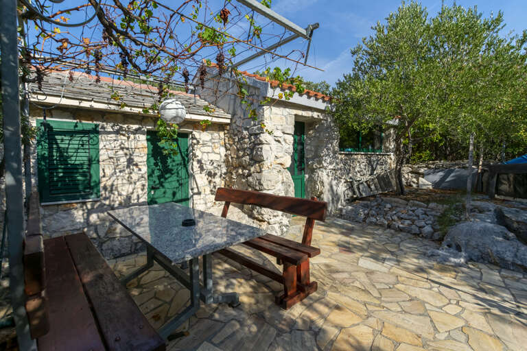 Vinisce Home Rental