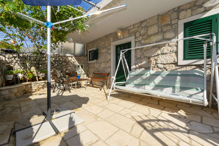 Vinisce Home Rental