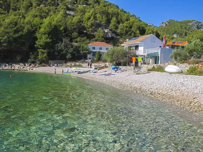 Gdinj Apartment Rental