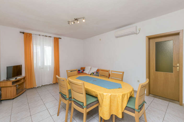 Bol Apartment Rental