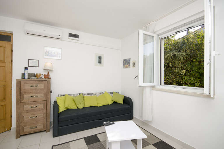 Supetar Home Rental
