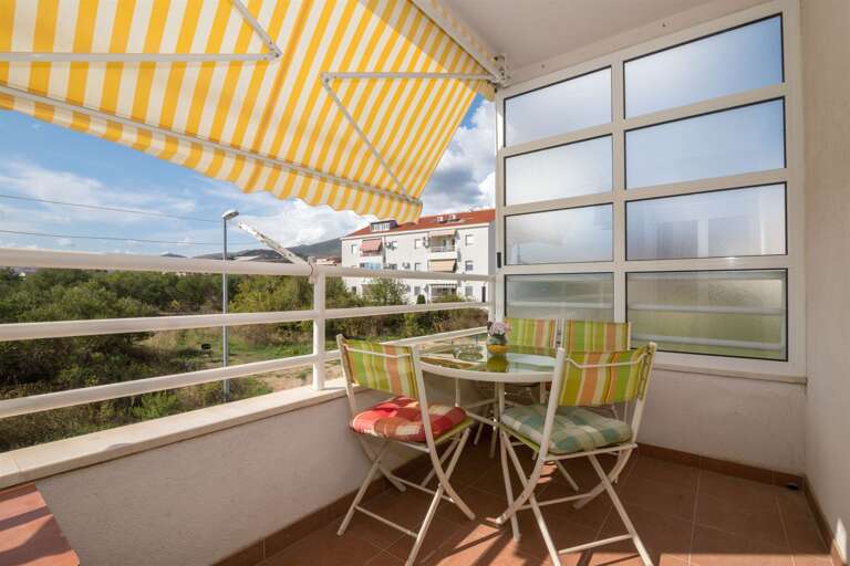 Kastel Stafilic Apartment Rental