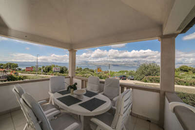 Apartment Lucija