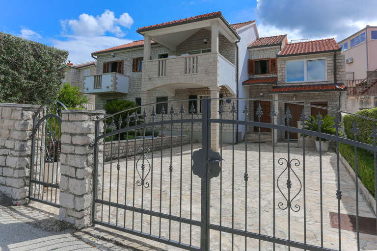 Supetar Apartment Rental