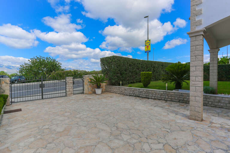 Supetar Apartment Rental