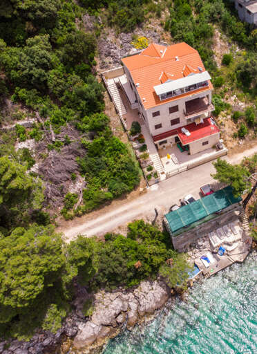 Smokvica Apartment Rental