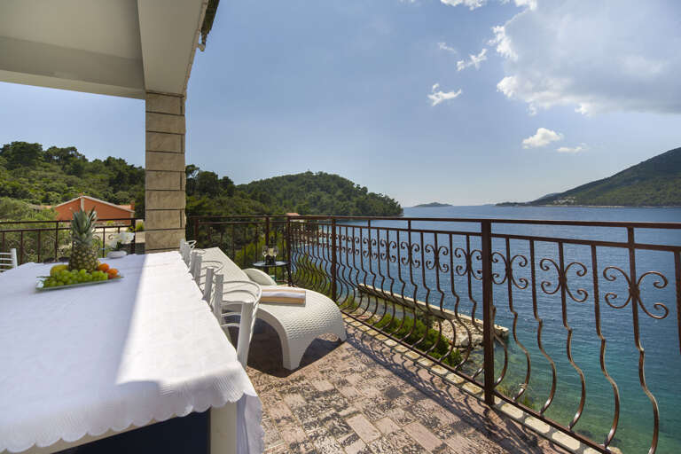 Smokvica Apartment Rental