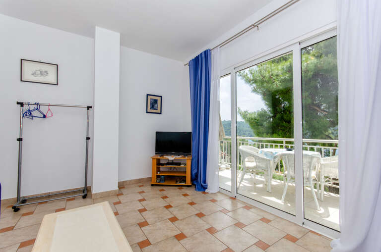 Smokvica Apartment Rental