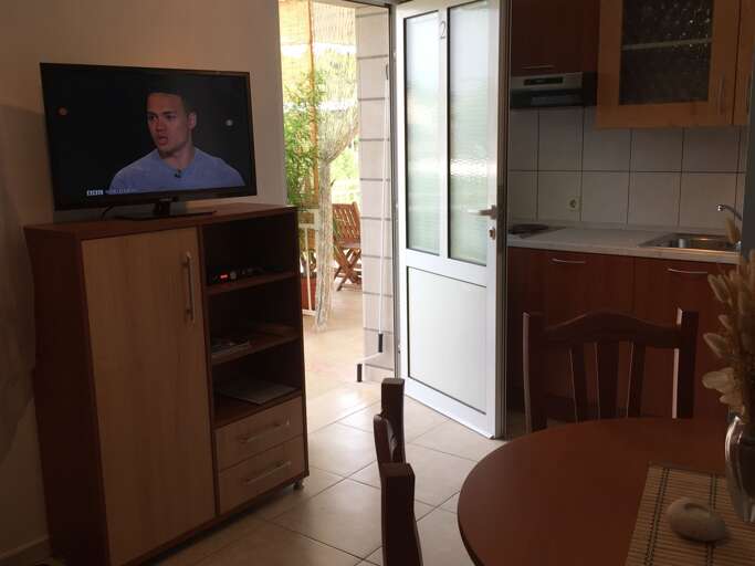 Lumbarda Apartment Rental