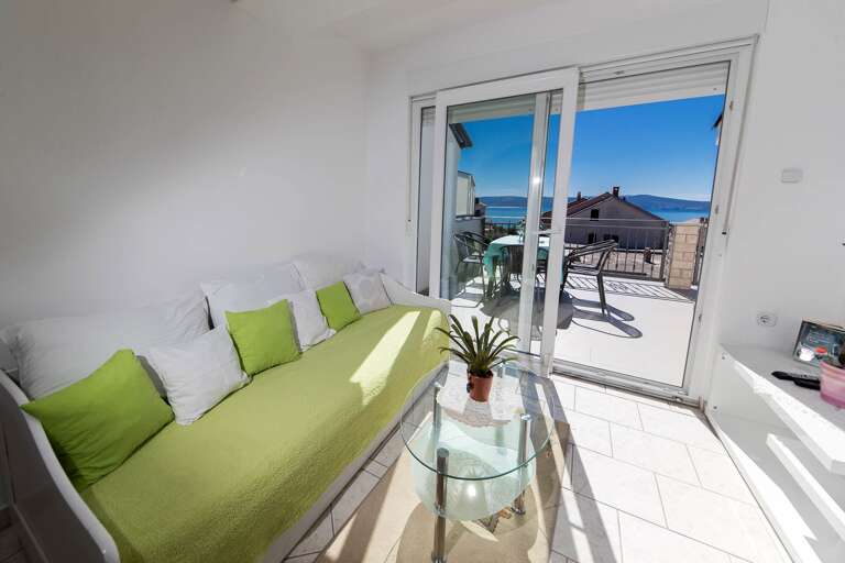 Crikvenica Apartment Rental