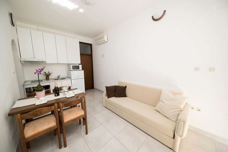 Crikvenica Apartment Rental